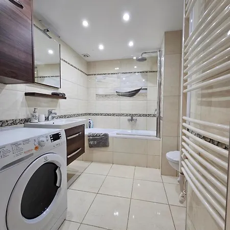 Apartment Walkway Deluxe