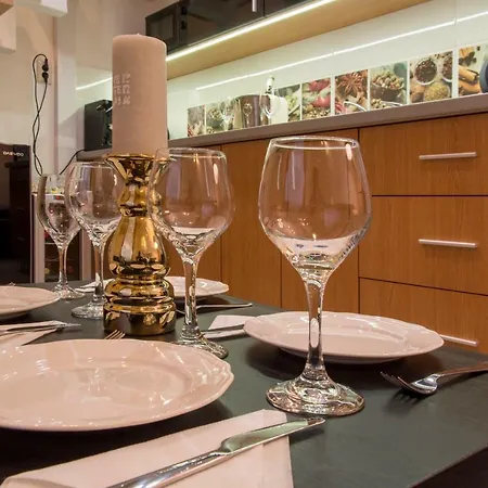 Walkway Deluxe Apartment *